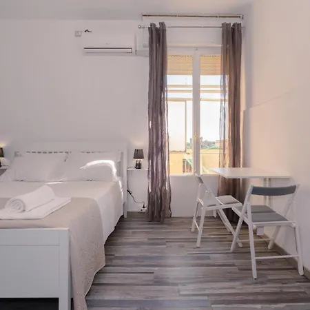 Galleria Del Reno Guest house