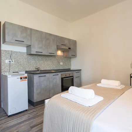 Galleria Del Reno 2*